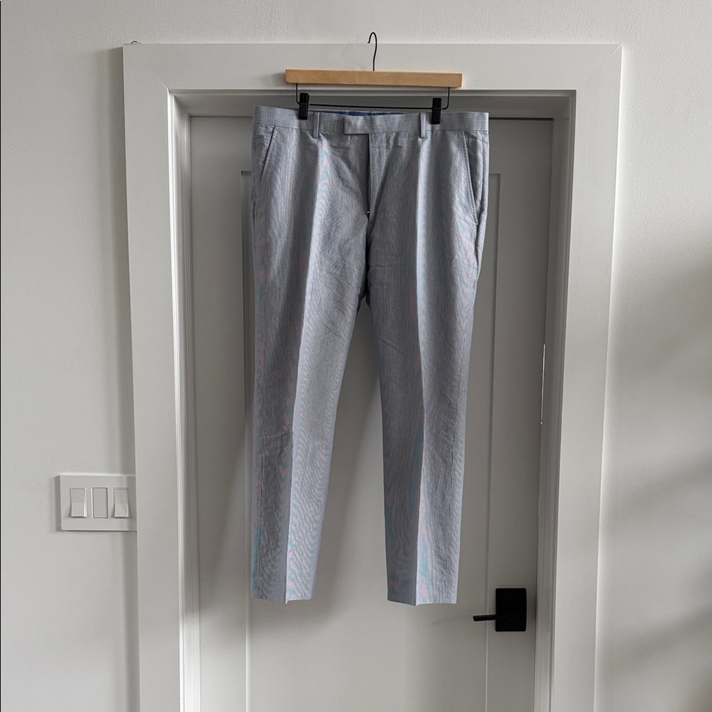 Banana Republic Seersucker Dress Pants
